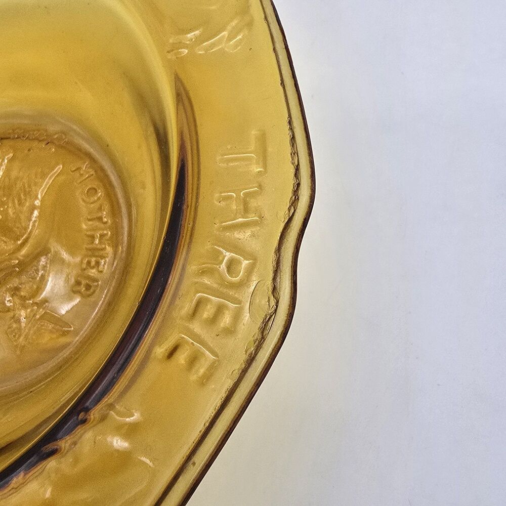 Vintage Tiara Glass Amber Glass Nursery Rhyme Set Cup Bowl FLAW - Picture 6 of 6